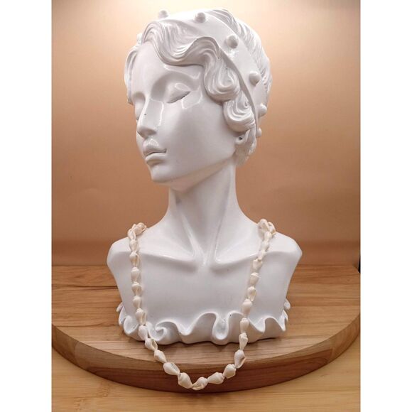 Vintage Islander Tribal Style Beachy White Nassa Shell Lei 36" Necklace - Picture 4 of 4